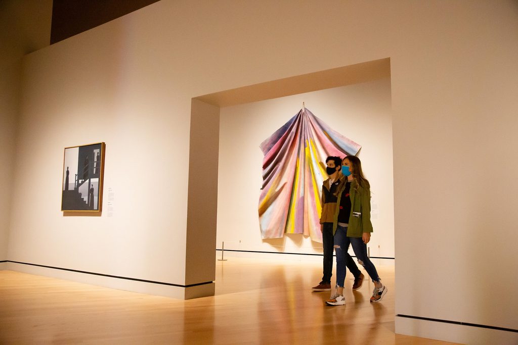 Crystal Bridges museum art galleries