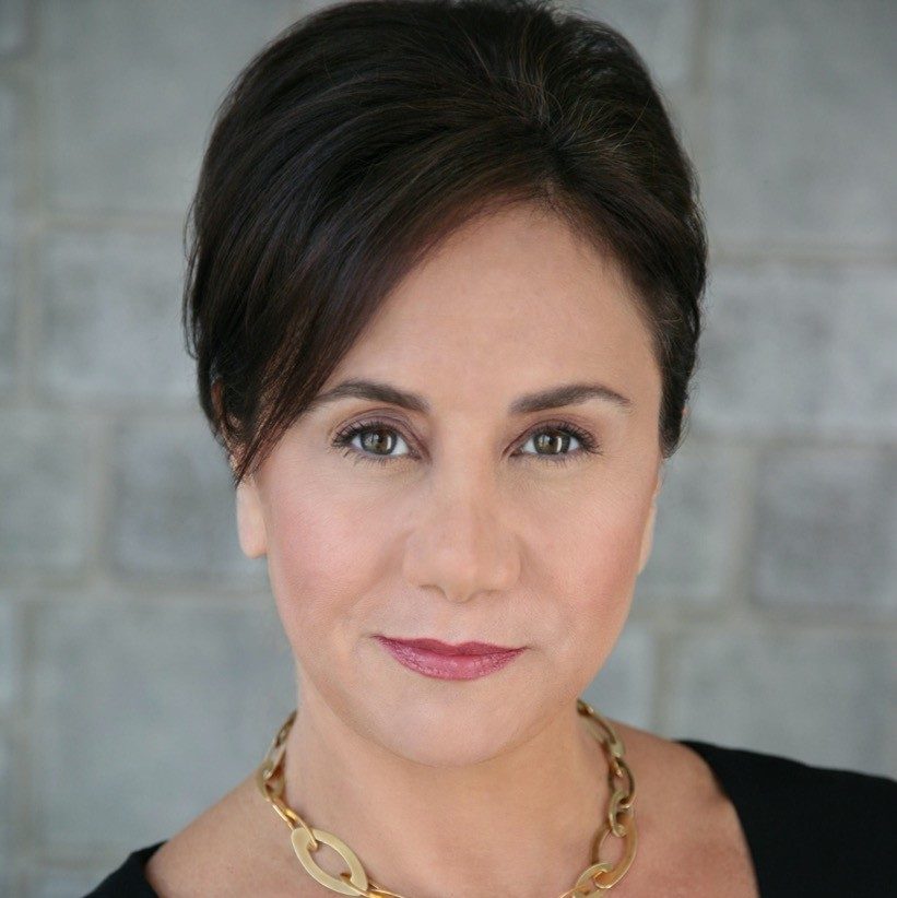 Rena De Sisto headshot