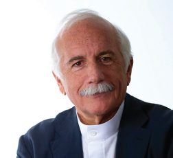 Moshe Safdie